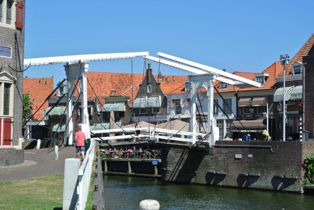 Hotel Restaurant Het Roode Hert Bovenkarspel Exterior foto